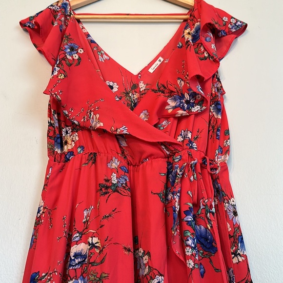 Soprano Red Floral Maxi Dress - Picture 5 of 9